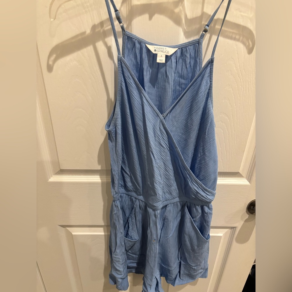 Market & Spruce Light Blue Sleeveless romper with pockets